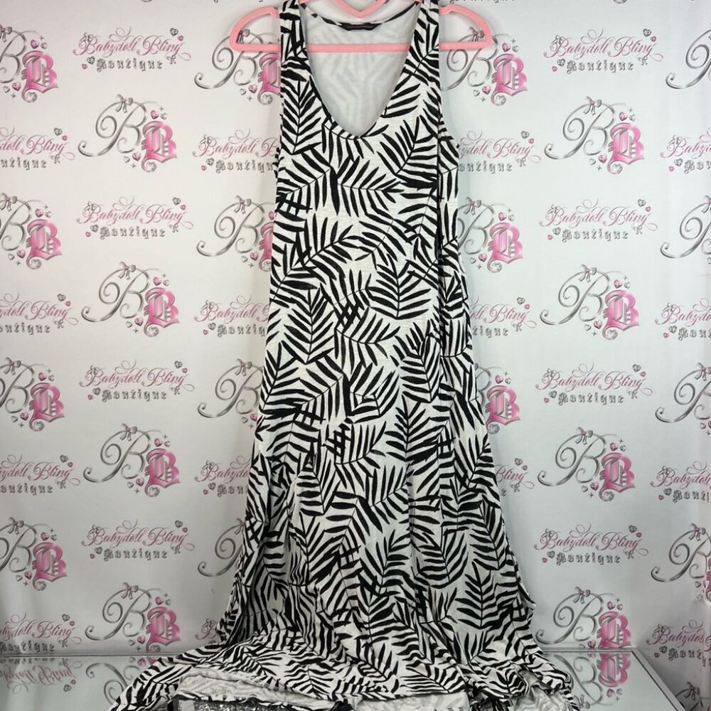 Denver Hayes dress tropical leafs floral Black and White Maxi Dress